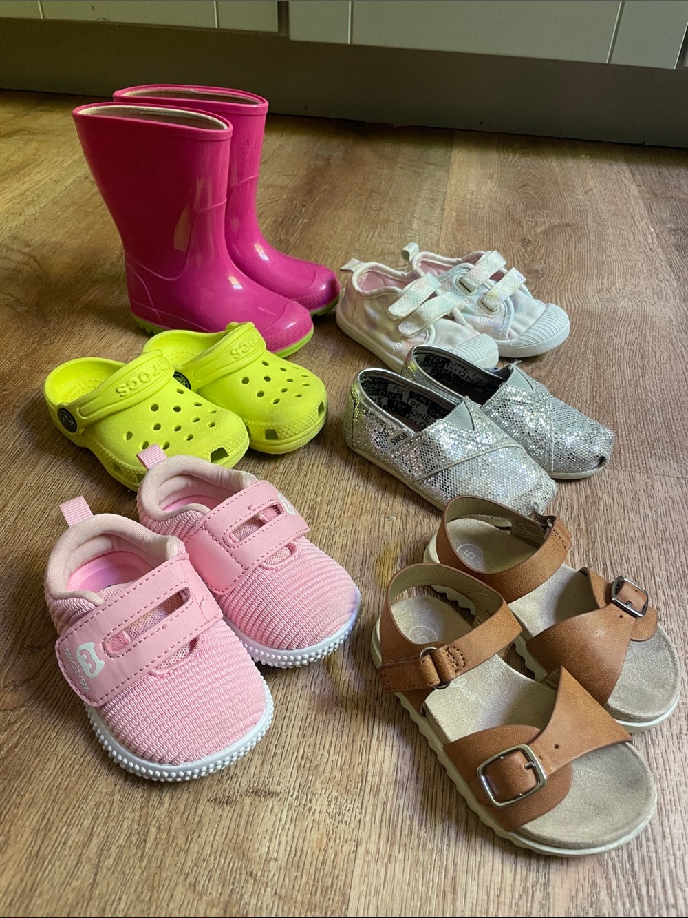 CROCS Kids summer shoes bundle - Excellent condition